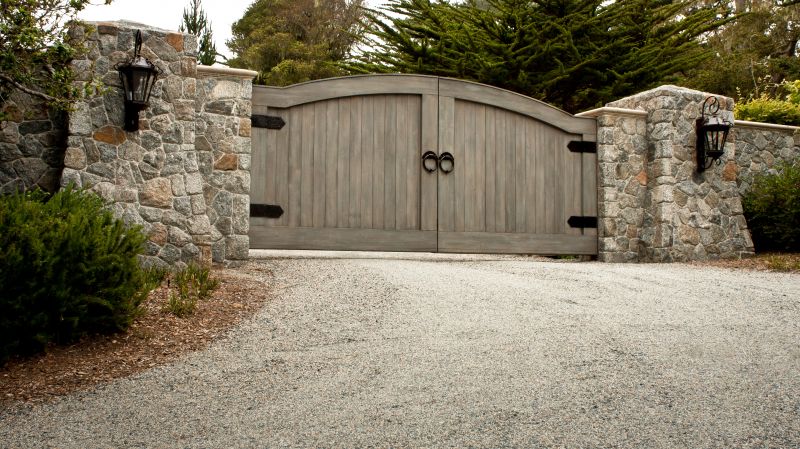 Driveway Gate Installation in Franklin, TN